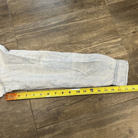 American Eagle Shirt Women Blue Boyfriend Button Paisley Handkerchief Small (36) - Picture 4 of 8